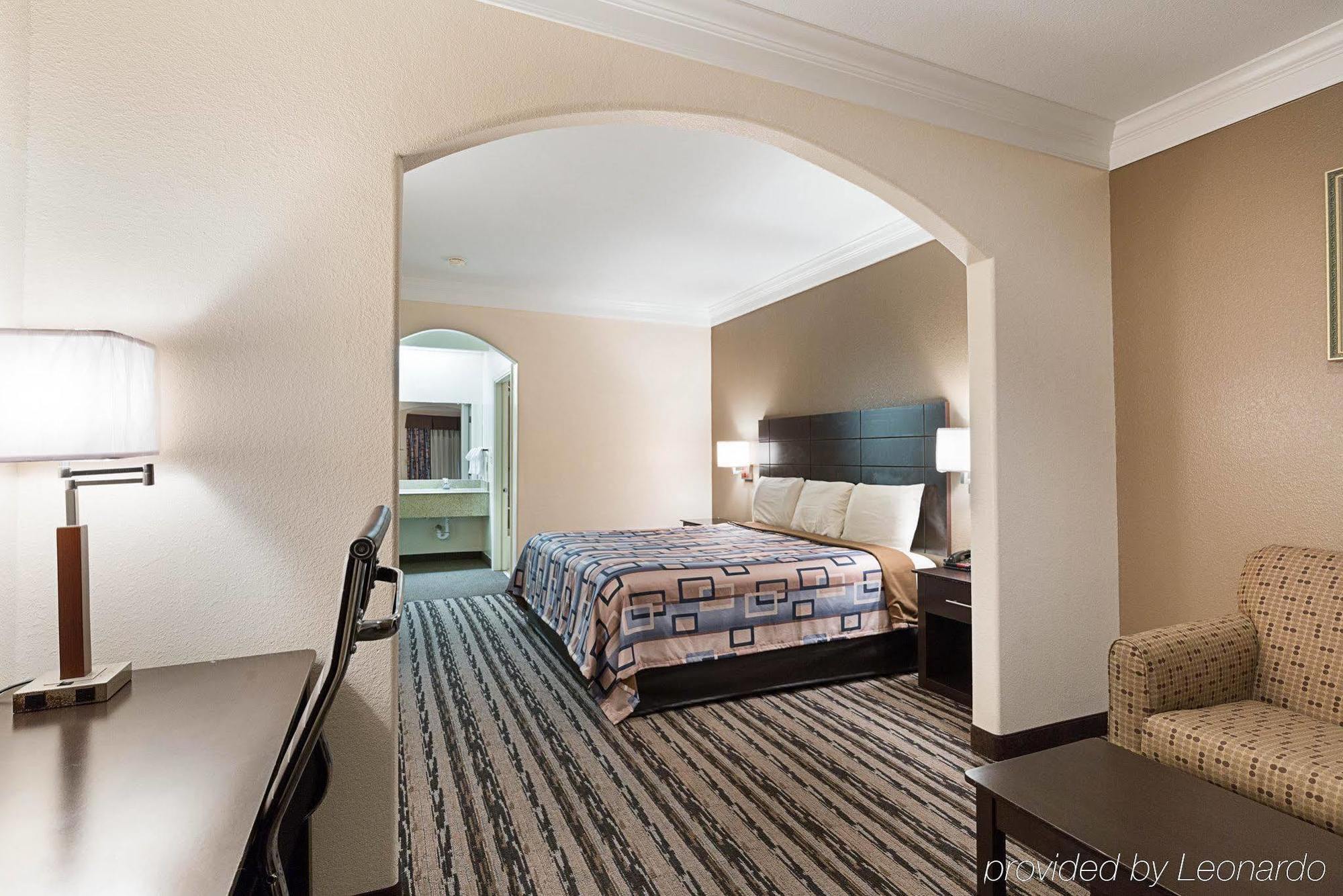 Red Roof Inn & Suites Houston - Humble/Iah Airport Luaran gambar